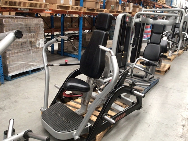 Star Trac Leverage Chest Press (FLOOR STOCK PICK UP ONLY MELBOURNE)
