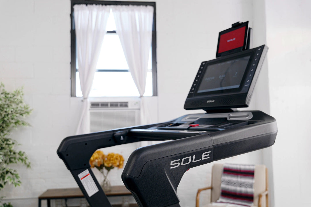 Sole Light Commercial TT8 Entertainment Smart