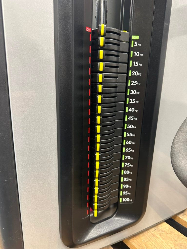 Star Trac Biceps Curl Machine (FLOOR STOCK PICK UP ONLY MELBOURNE)
