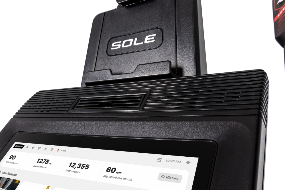 Sole E95 Elliptical Cross Trainer Entertainment