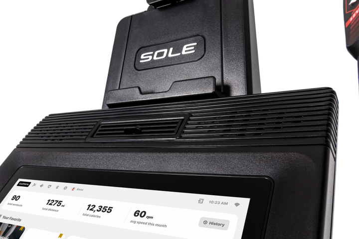 Sole E95 Elliptical Cross Trainer Entertainment