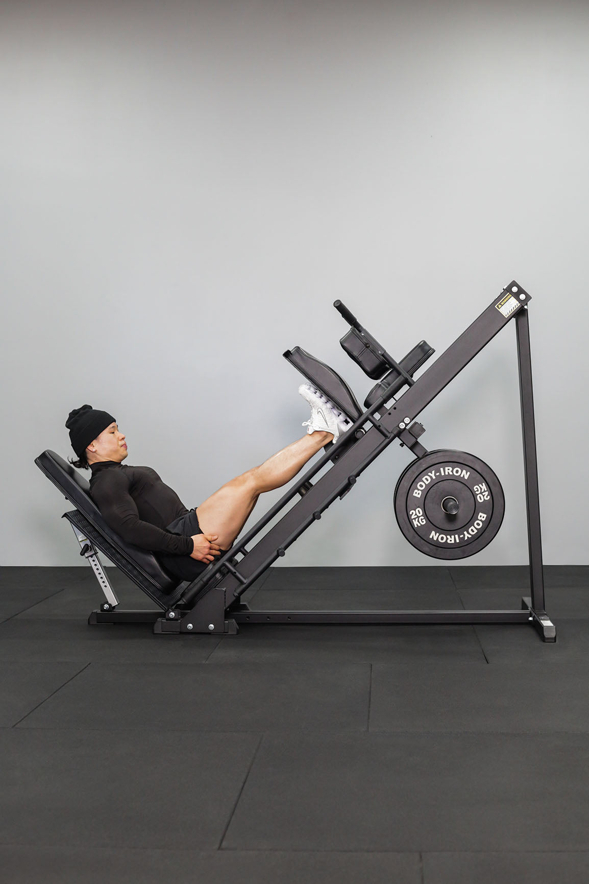 Leg Press Hack Squat Combo Machine | Body Iron – World Fitness