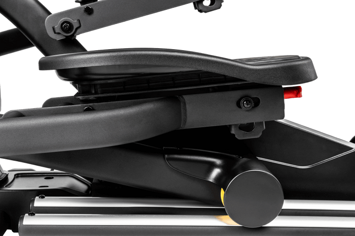 Sole E35 Elliptical Cross Trainer Entertainment