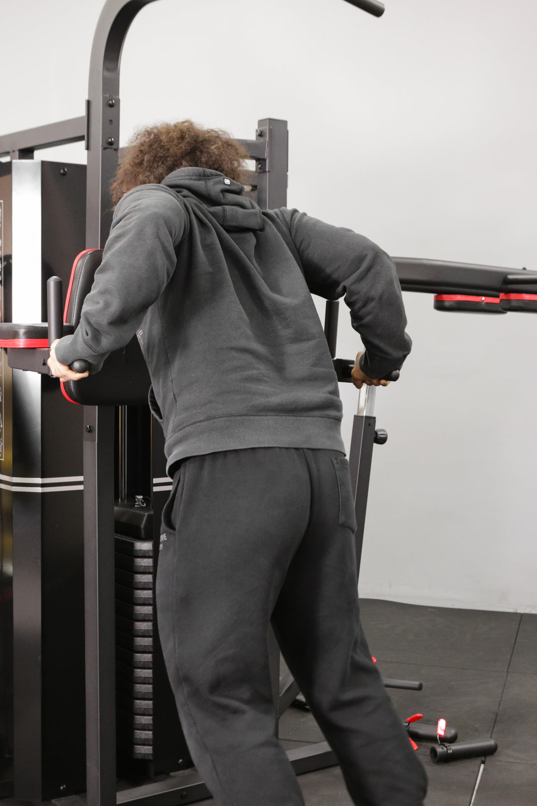 Body Iron BHG9000 Ultimate 5-Station Multi Home Gym Trainer