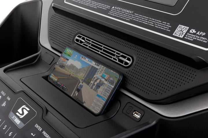 Spirit Light Commercial Treadmill XT685V2