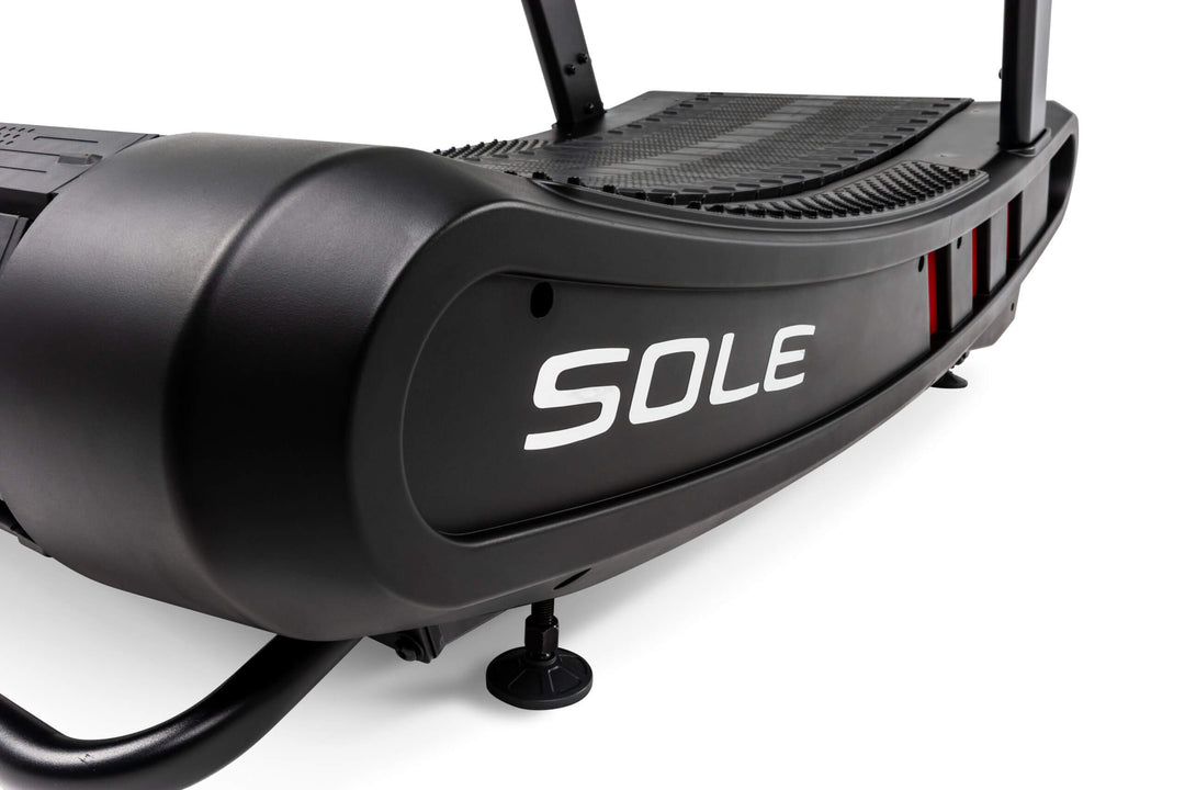 Sole C80 Curved Treadmill