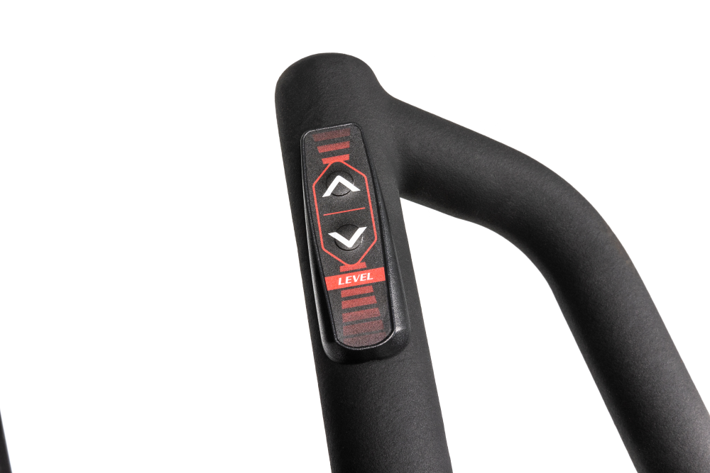 Sole E95 Elliptical Cross Trainer Entertainment